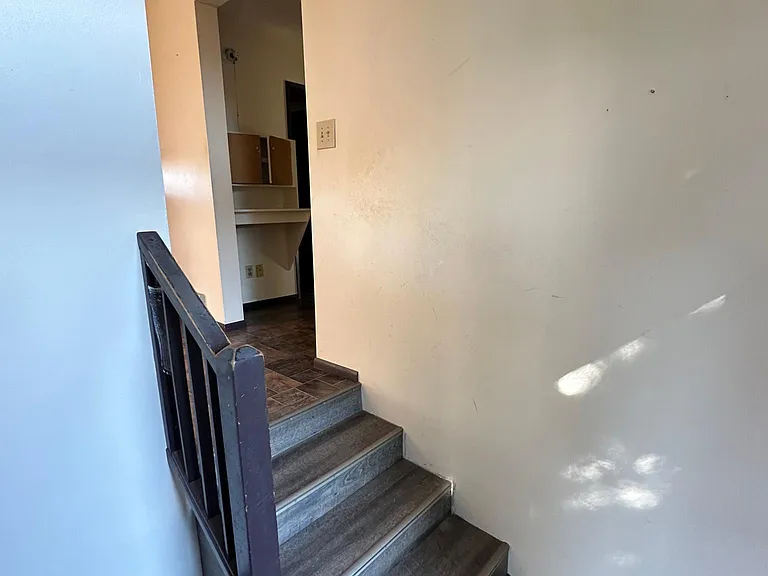 500 Rock Island Rd — Photo 18