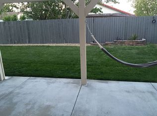 5343 Carlo Ct, Palmdale, CA 93552