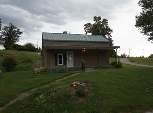 1095 Deacon Rd, Greensburg, KY 42743