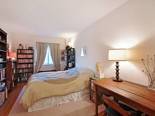 Rented by Corcoran | media 3