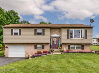 532 S Main Rd, Mountain Top, PA 18707