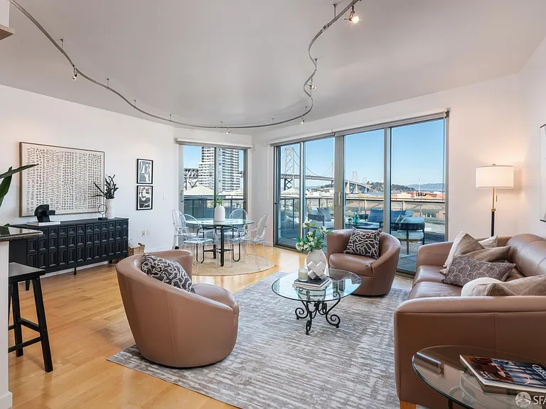 219 Brannan St #5G — Photo 31