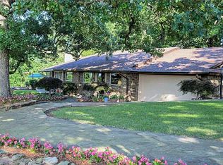 7000 Hestand Ln, Fort Smith, AR 72903