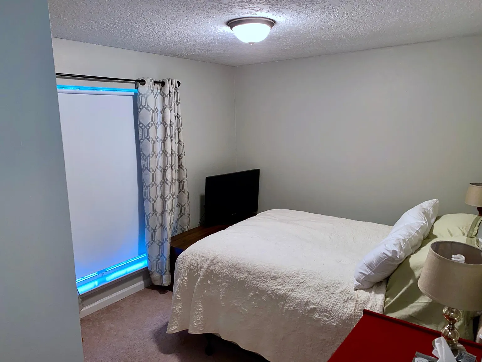4 bed, 1700 sqft, $1,900 — Photo 4