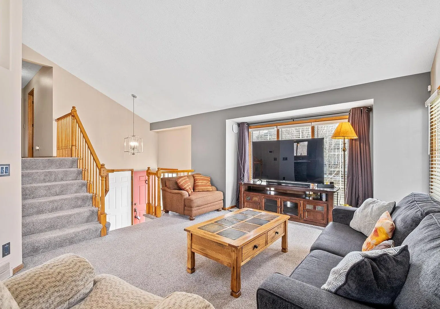 Furnished Short Term Rental — Photo 3