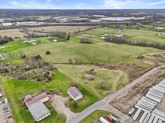 3rd image of 185 Industry Rd