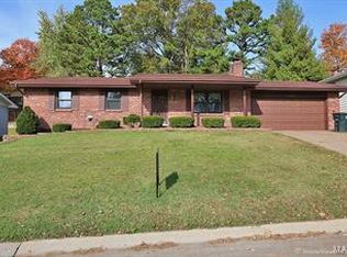 1822 Ricardo Dr, Cape Girardeau, MO 63701