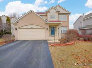 2723 Boddington Ln, Naperville, IL 60564