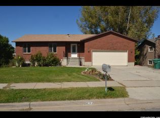 3832 W Bingham Creek Dr, West Jordan, UT 84088
