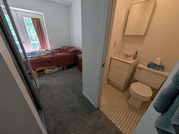 5th image of 4700 Alden Ave #J