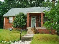 1st image of 703 Somerset Pl