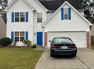800 Meadow Walk Ave, Lawrenceville, GA 30044