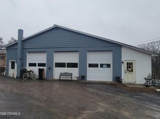 14 Red Bud Ln, Danville, PA 17821