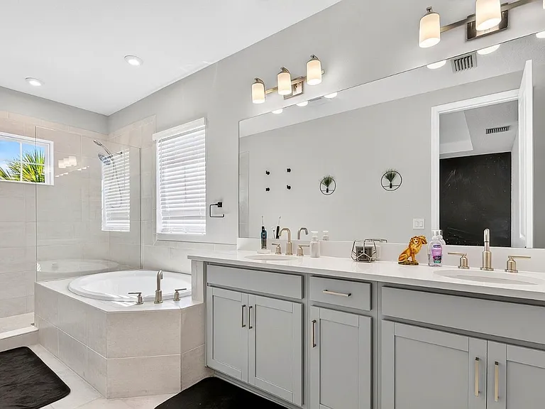 5825 Fieldmoor Ct — Photo 23