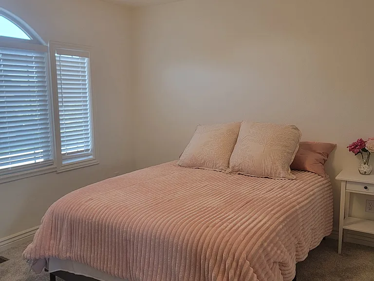 2880 W Ravenna St — Photo 36