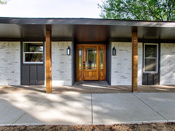 4th image of 206 Americana Rd