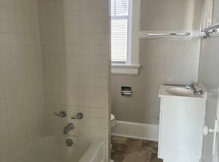 6-1412 W 11th St, Erie, PA 16502