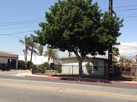 4th image of 2004 Seaman Ave