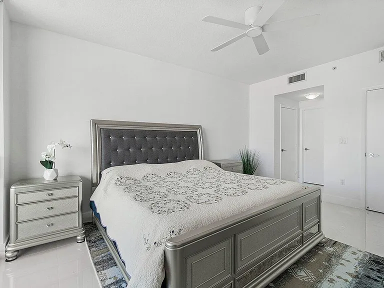550 Okeechobee Blvd #1809 — Photo 19