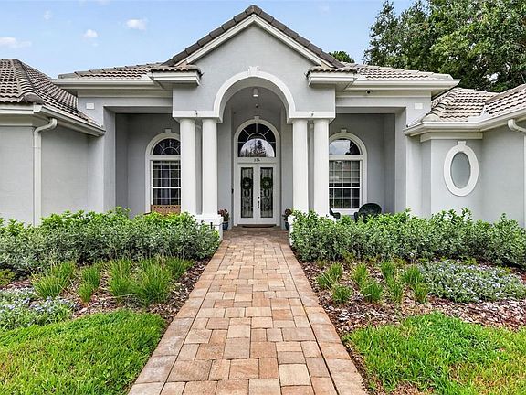 3rd image of 334 VISTA OAK DRIVE