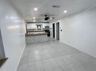 7214 Corsicana St, Houston, TX 77020