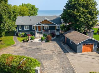17 Cherry Ln, Collingwood, ON L9Y 0X2
