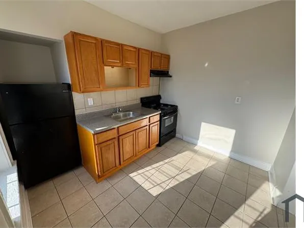 220 Roseville Ave, Newark, NJ