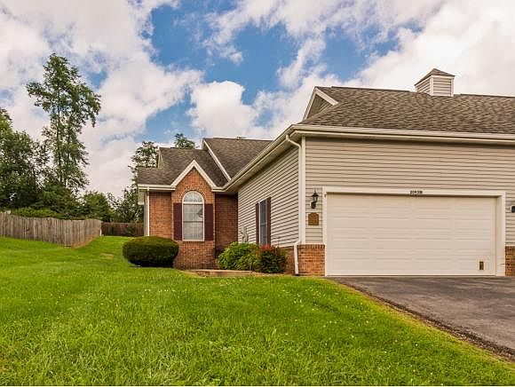 1st image of 20931B Deer Run Dr #1