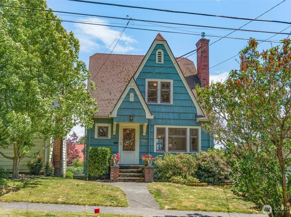 8248 16th Avenue NE, Seattle, WA 98115