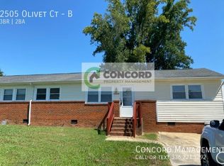 2505 Olivet Ct #B, Greensboro, NC 27406