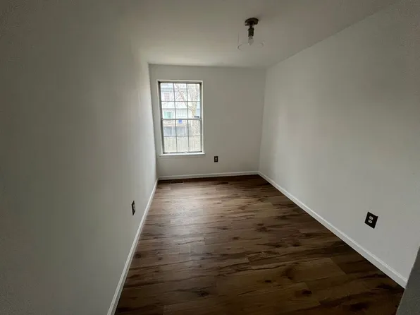 2224 Prince Of Wales Ct, Bowie, MD 20716