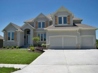 15724 Falmouth St, Overland Park, KS 66224