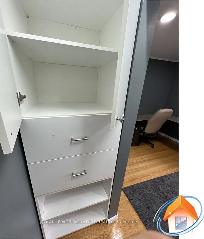 8 bed, $1,200 — Photo 4
