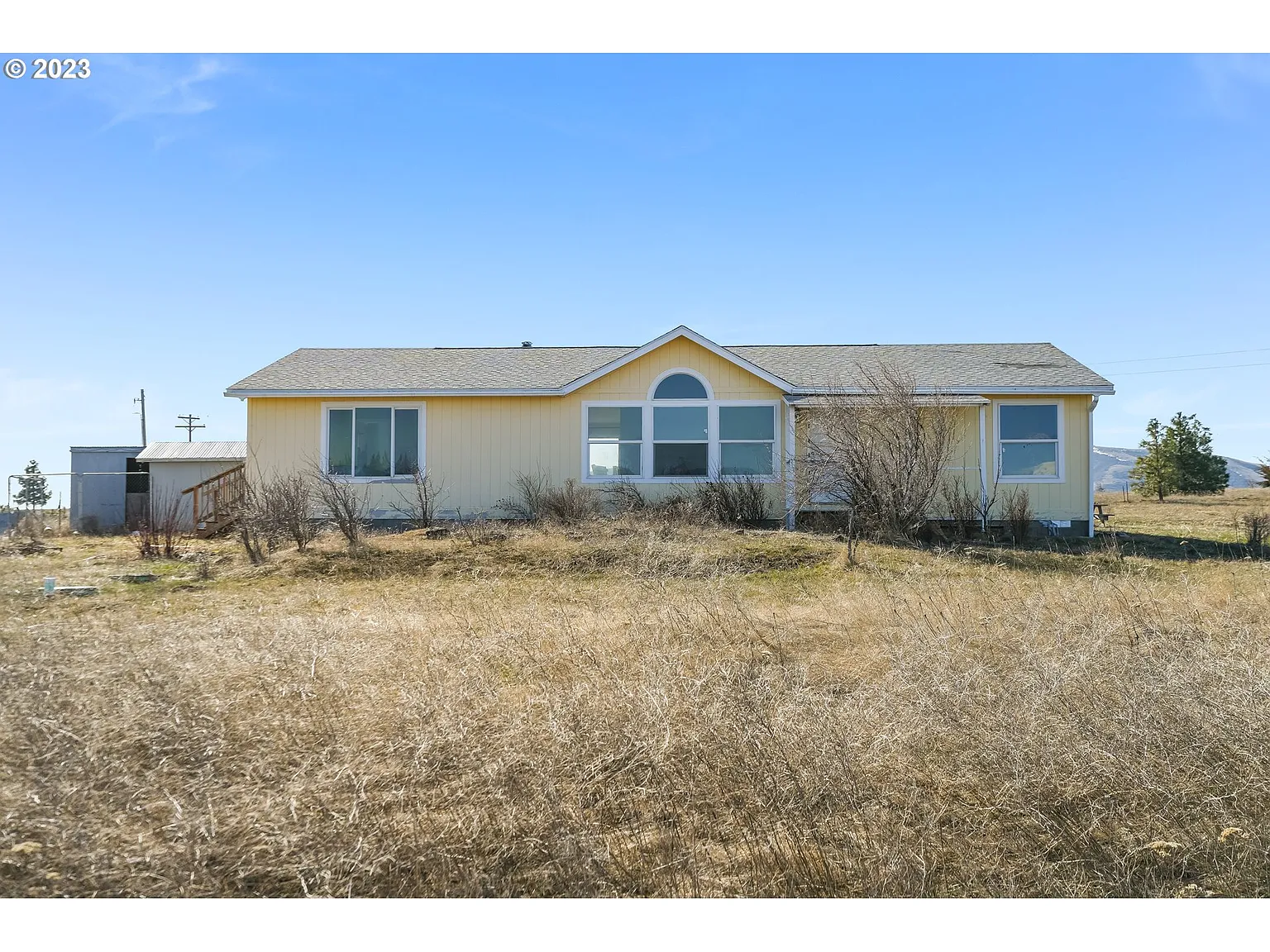 1041 High Prairie Rd photo 1