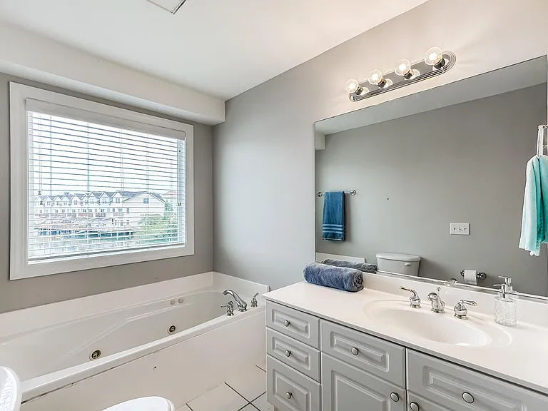 4985 Lake Palmetto Ln — Photo 12