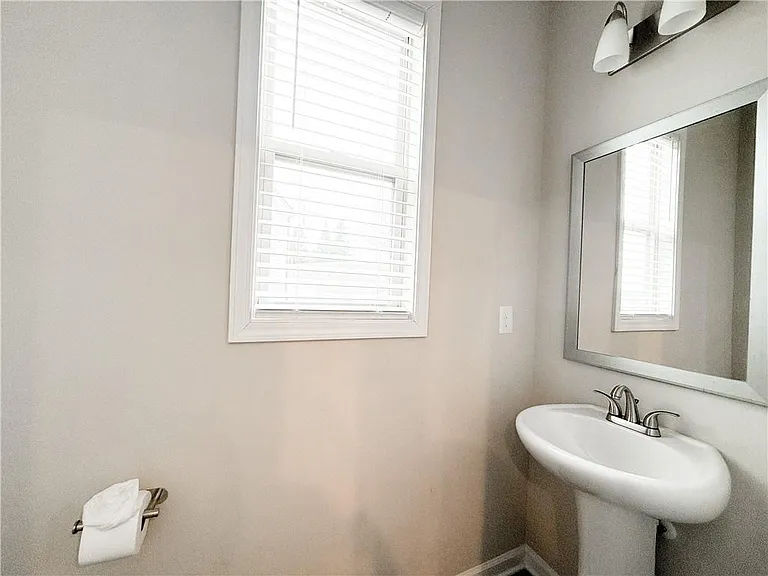 2619 Irwell Way — Photo 13