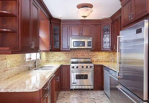 4th image of 317 W 95th St #F7