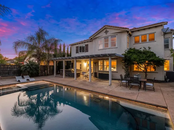 2564 W Summerland Way, Roseville, CA 95747
