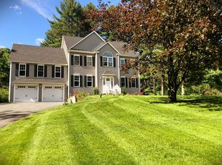 543 Lowell St, Andover, MA 01810