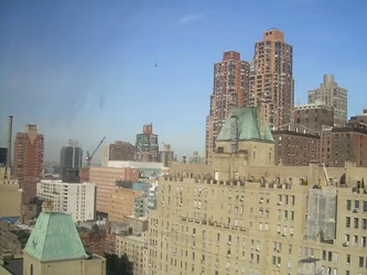 Rented by City Connections Realty | media 10