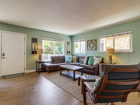 3rd image of 814 Jamaica Ct #814