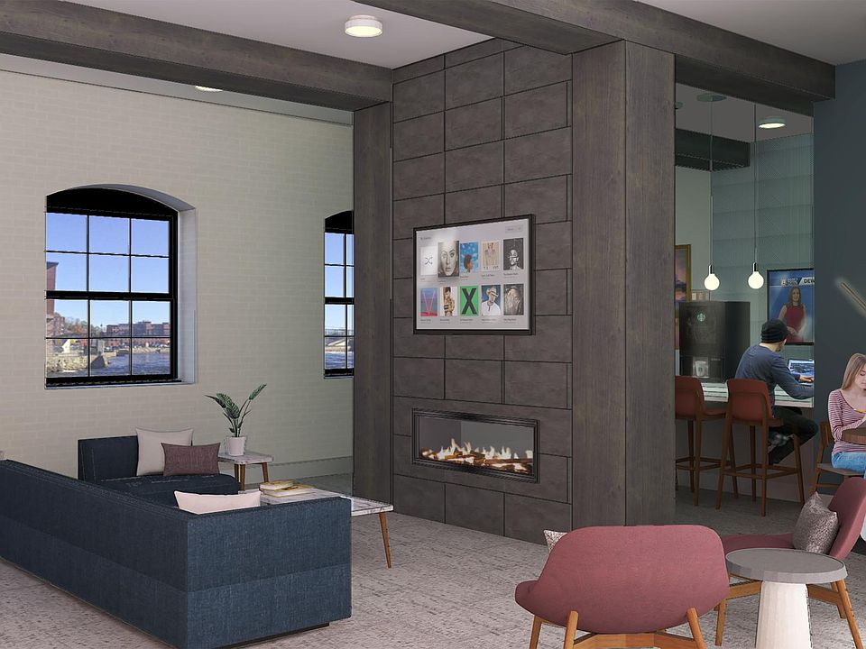 2nd image of 24 Pearl St