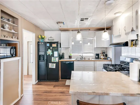 26871 Alessandro Blvd #106, Moreno Valley, CA 92555