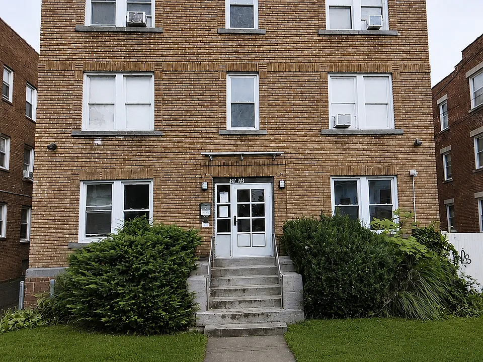 Building Photo 4