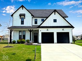 1935 S Reilly Ln, New Palestine, IN 46163