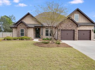 2301 Foxworth Dr, Panama City, FL 32405