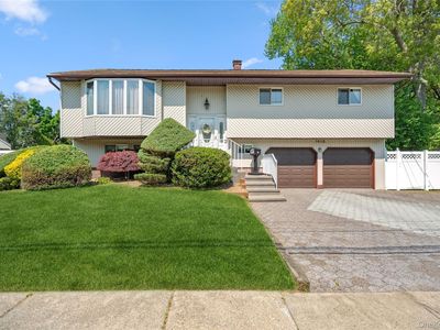 1632 Fairfax Avenue, West Islip, NY, 11795