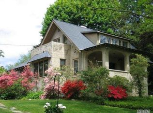 219 Littleworth Ln, Sea Cliff, NY 11579