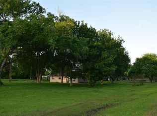 5221 Shelton Rd, Brookside Village, TX 77581