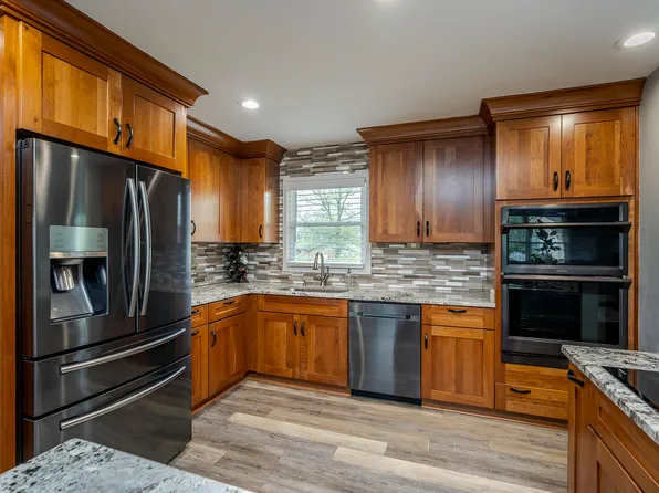 2933 Ark Royal Way, Lexington, KY 40503